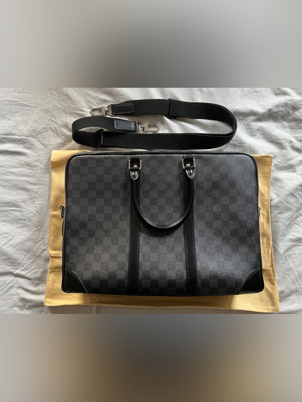 Authentic Louis Vuitton Damier Graphite Porte Documents Voyage PDV GM Bag